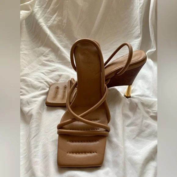 Gia Borghini Tan Strappy Square-Toe Heels with Gold Flared Heel - Picture 10 of 10